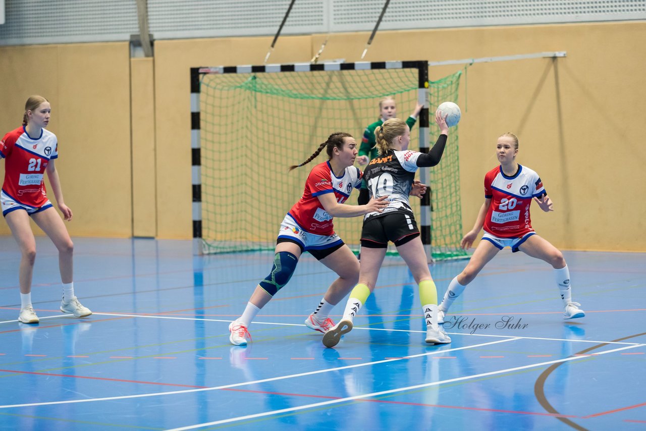 Bild 141 - wBJ HC Quickborn - HSG Tills Loew. : Ergebnis: 19:20